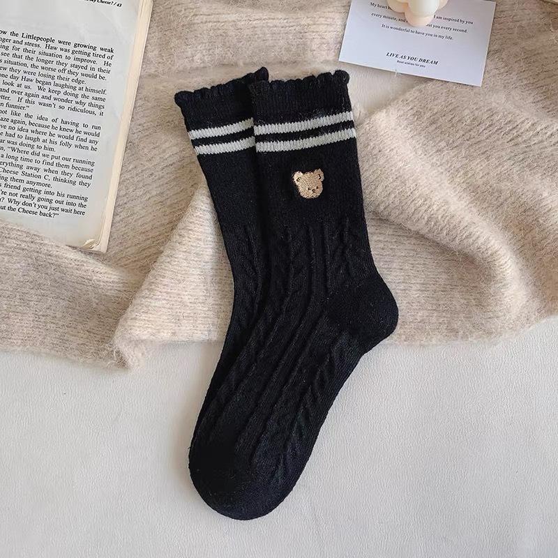 

Cute Bear Lace Cartoon Embroidered Wool Socks Women S Socks Warm Pile Socks One size fits all чорний