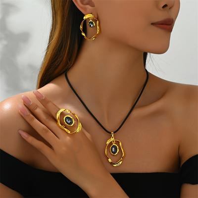 Moda ve hafif lüks kadın takı seti geometrik düzensiz kolye da küpe çok yönlü kadın aksesuarları