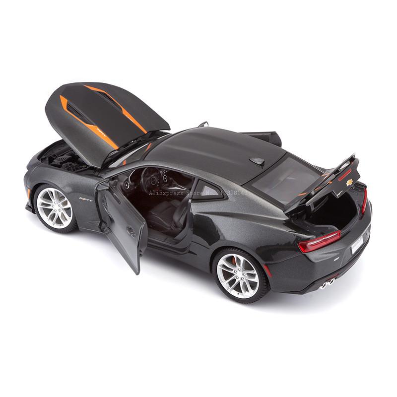 Maisto 1:18 2017 Chevrolet Camaro SS 50th Anniversary Brand Alloy Car Model Static Die Casting Model Collection Gift Toy Gift