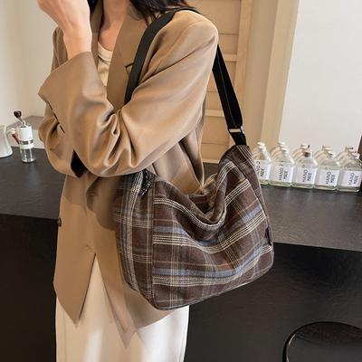 Autumn And Winter Retro Plaid Dumpling Bag Female, Japanese Messenger Bag Adolescent Junior High School Student Casual Shoulder Bag