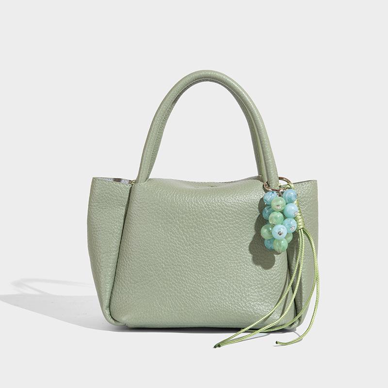 

Simple Solid Color Handheld Bucket Bag for Women 2025 New Elegant Genuine Leather Light Luxury Shoulder Bag Versatile Commuter Crossbody Bag зелёный