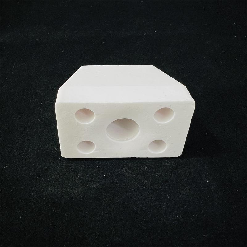 Aluminum Oxide Ceramic Insulator with Triangular Hole