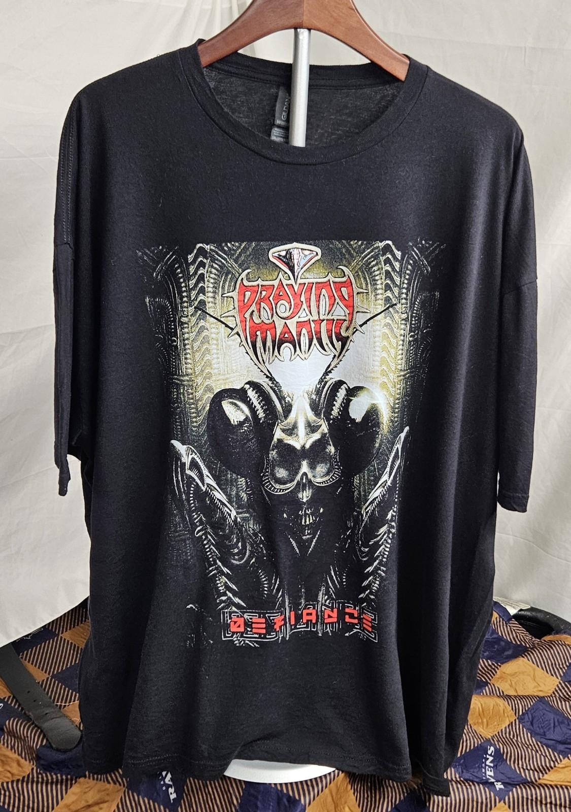 Men s Praying Mantis Defiance Album Cover Graphic Size 3XL Unisex T-Shirt XXXXL