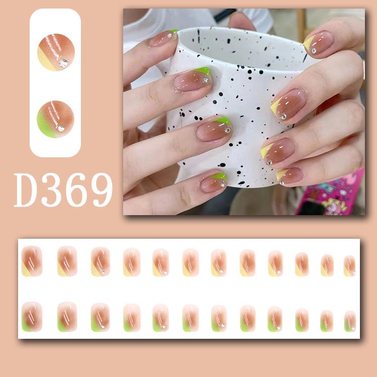 Summer Fresh Peach Heart Ombre Nail Art with Diamond Accents