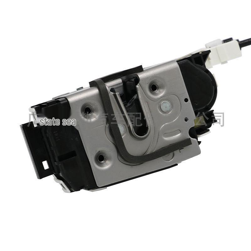 Front Door Lock Actuator for Mercedes-Benz C-Class (W204) 2008-2014, Part Numbers 2047202735 & 2047203035