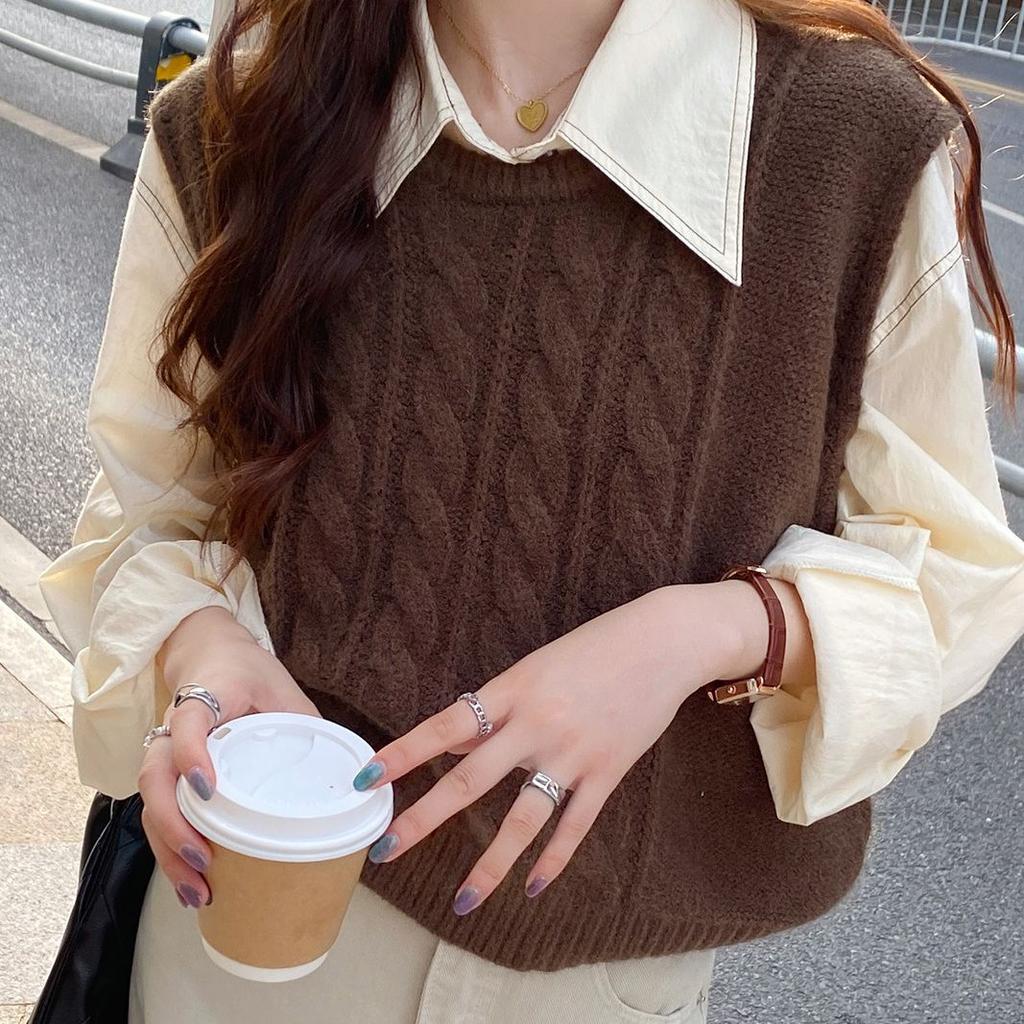 Women's Coffee Colored Knitted Vest for Outer Wear Autumn and Winter Wool Vest Brown Gilet Top