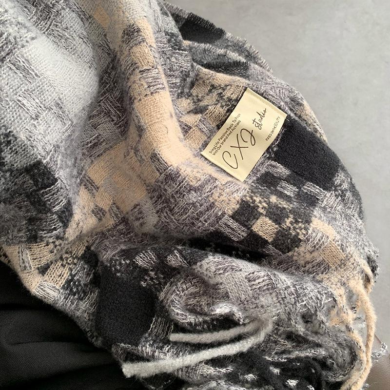 Contrast Color Plaid Scarf for Women Winter High-End Fleece-Like Cashmere Versatile Atmospheric Warm Neck Warmer