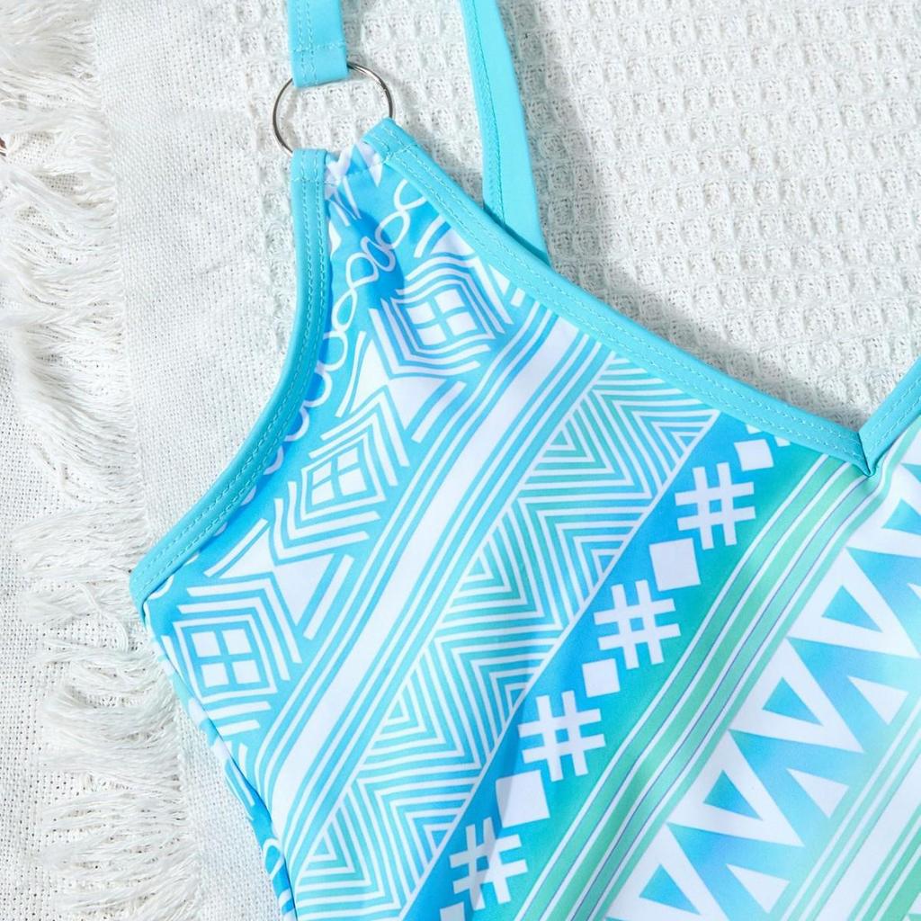 2025 New Women's Sporty Two-Piece Swimsuit: Boyleg Pants, Conservative, Fresh Style for Hot Springs