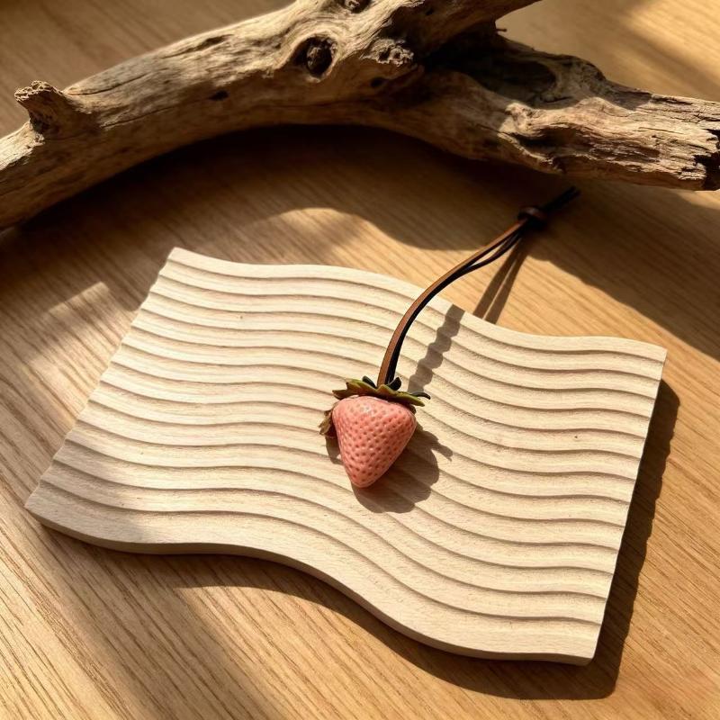 1Pcs Bag Accessories Jewelry 3D Resin Strawberry Bag Charm Cute Keychain Pendant For Phone Lanyard Christmas Gifts
