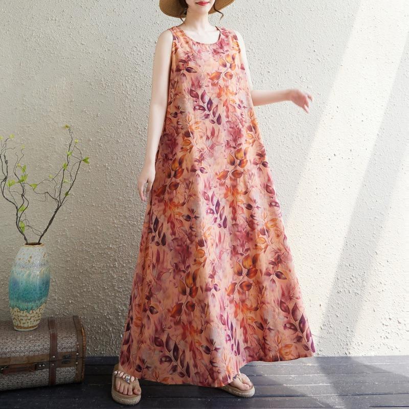 Real shot summer new bohemian long dress fattened plus sleeveless crew neck printed dress women