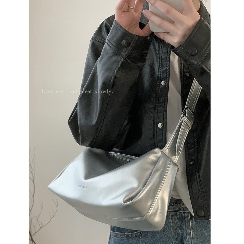 Korean Version of High-end Underarm Bag Women's 2025 New Fashion Soft Side Pillow Bag Wide Shoulder Strap One-shoulder Crossbody Bag
