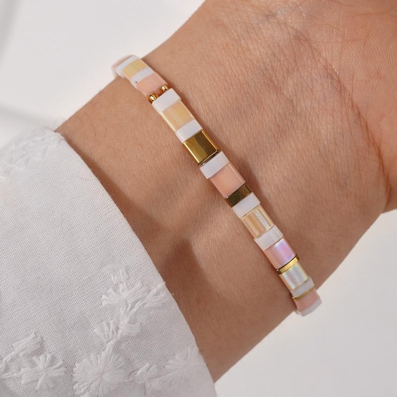 Roze Boho Handgemaakte Kralenarmband, Perfect voor Zomerfeestjes en Dagelijks Gebruik voor Vrouwen