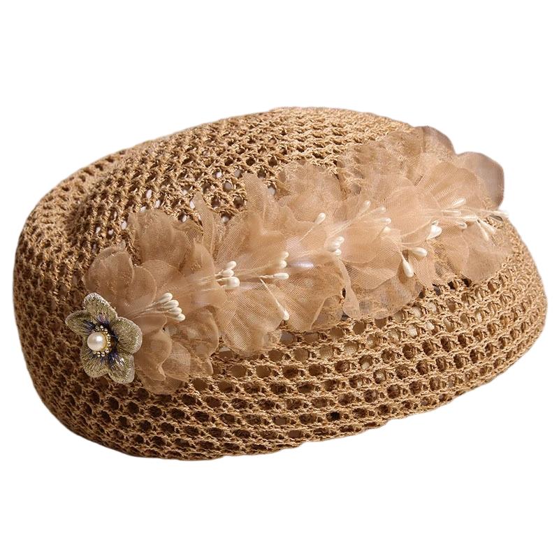 

French-Style Elegant Floral Hollow-Out Beret for Women Summer Korean Fashion Sweet Versatile Stewardess Hat Artist Hat 58 хаки