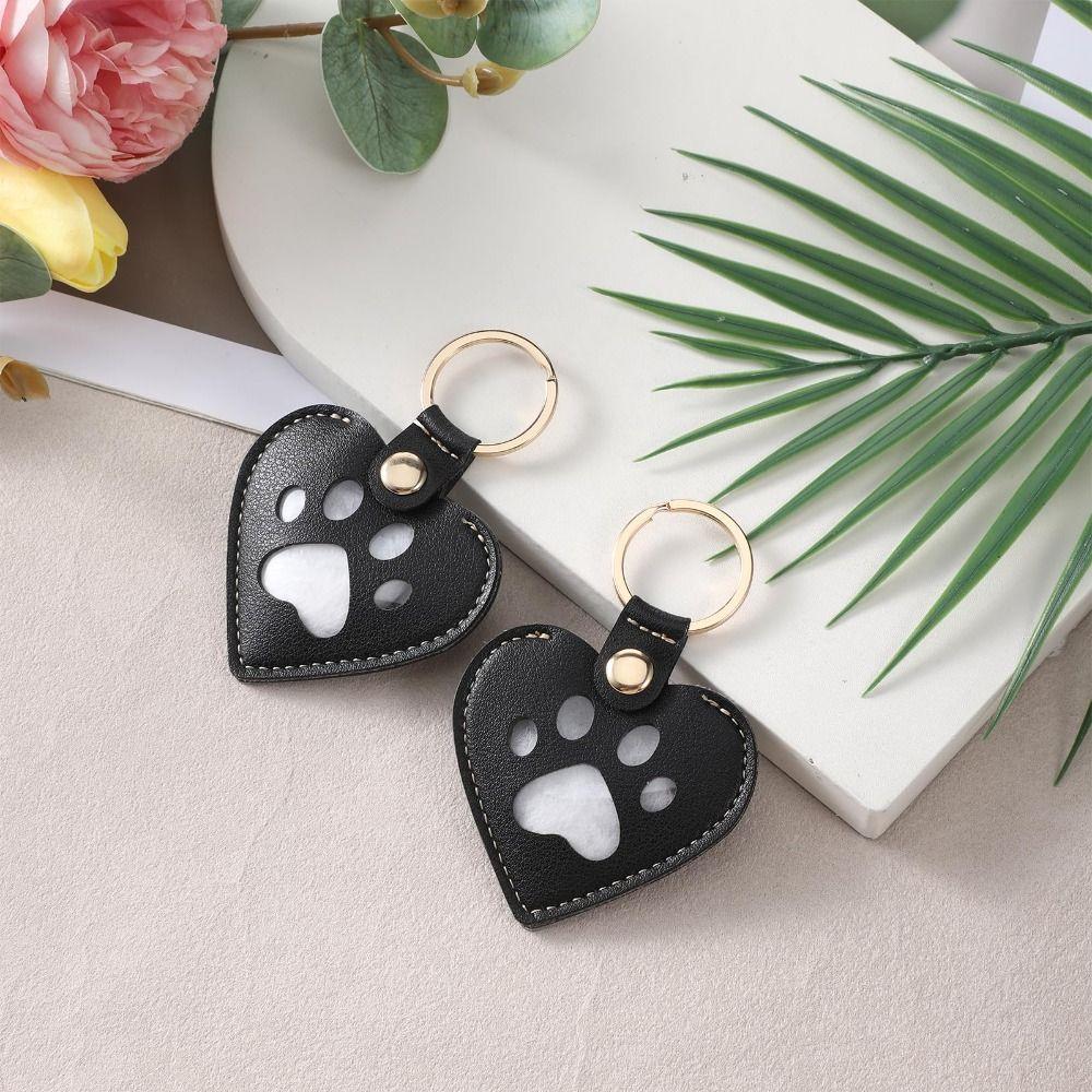 Mini Pet Hair Memorial Keychain PU Leather Cat Paw Keychain Cat Dog Hair Bag  For Pet Owner