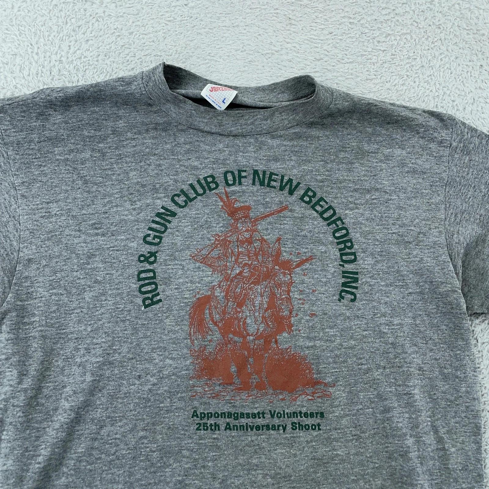 

Vintage Rod & Gun Club New Bedford Shirt S/M USA Massachusetts Fishing Hunting S