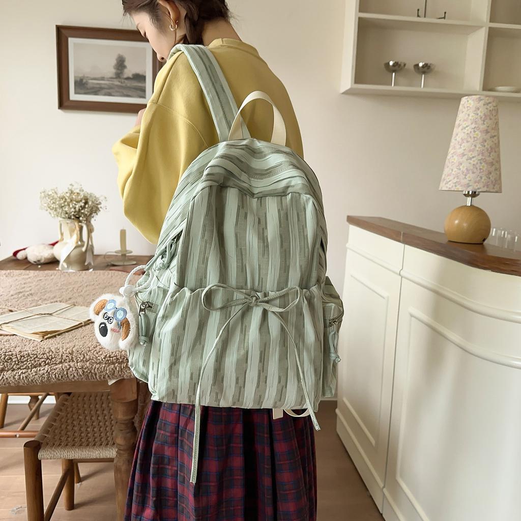 Schoolbag striped canvas backpack girl 1011 new fashion cool light schoolbag Korean version of junior high school student bag
