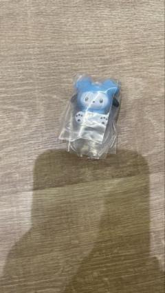 

[USED] Blue bear figure