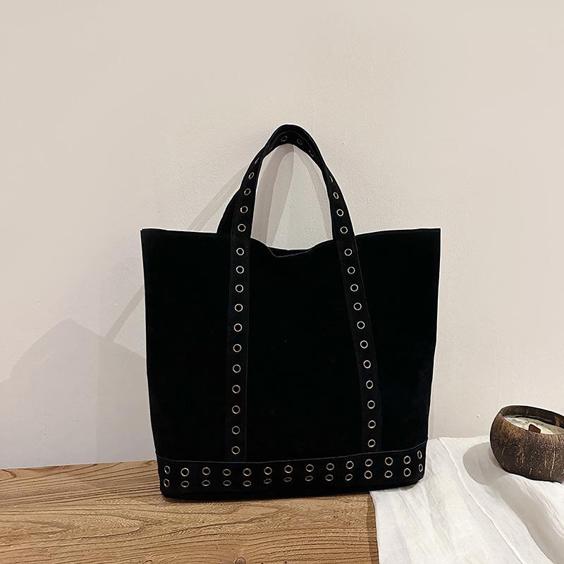 

Large Capacity Studded Tote Shoulder Bag Retro Faux Suede Women Handbags and Purses Rivet Shopper Female Bucket Bags for Women