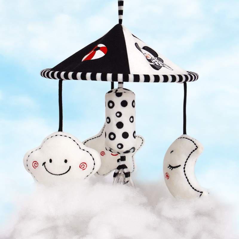 Infant Black And White Rattle Bell Wind Chime Baby Cot Hanging Rotation Bed Bell