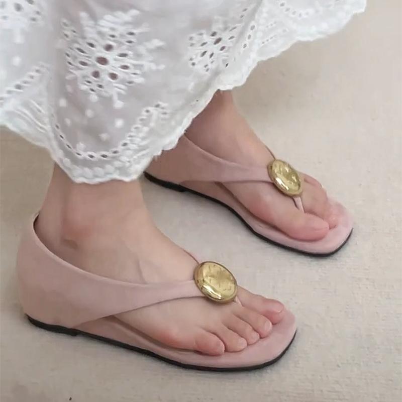 Fashion Elegant Women's Sandals Designer Clip Toe Shoes 2025 Trend Summer New Fashion Walking Soft Slides Sexy Shallow Chaussures Femme