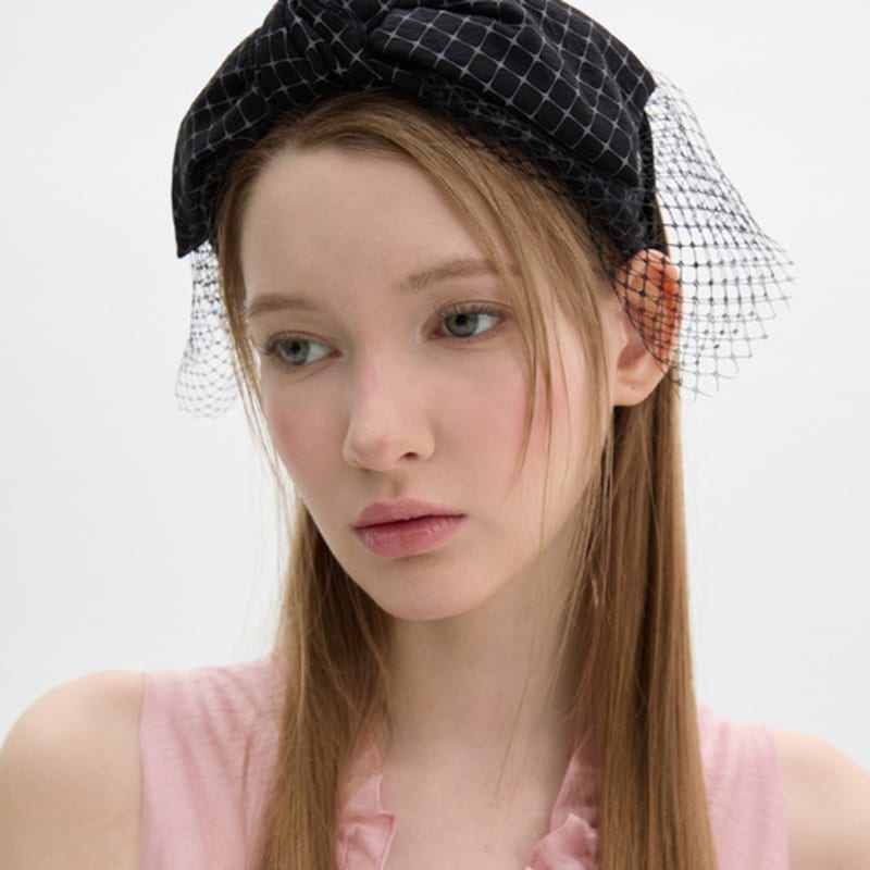 

Коричневая шляпа [ободок] Кружевной кролик BLACK