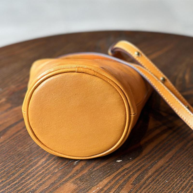 Johnature Casual Women Mini Bag Simple Solid Color Genuine Leather Versatile Small Bucket Shoulder & Crossbody Bags