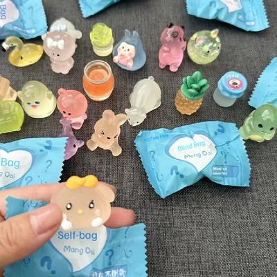 Spielzeug Kinder Kinder 5/20/40 Stück Leuchtendes Tier Blind Bag Mini Niedliches Simulations-Tier Maßstabsmodell Geschenk Geschenke Überraschung Blind Bag Zufällig