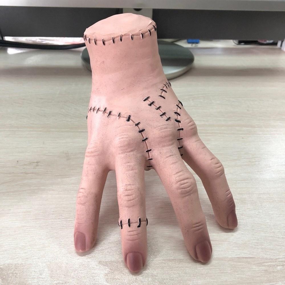 

Уэнсдей Аддамс Латексная Рука Вещь Косплей Семейка Аддамс Фигурка Ужасы Украшения для Хэллоуин Вечеринки Костюмный Реквизит Домашний Декор 1pc