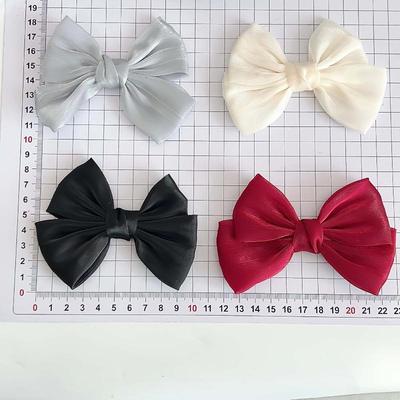 2Pcs Pearlescent Fabric Bow Charm Buckle Women Shoe Decoration Bow Shoe Clip Shoes Hole Shaped Slippers Shoe Buckle