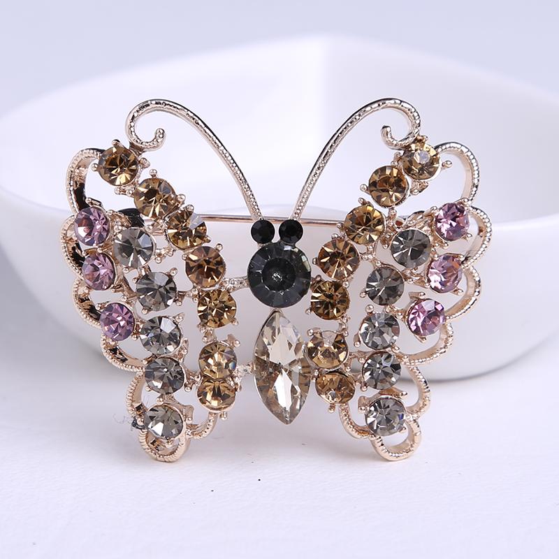 Luxury Rhinestone Hollow Butterfly Brooches for Women Insect Pins Event Party New Gifts Backpack Decoration Clothes Accessories