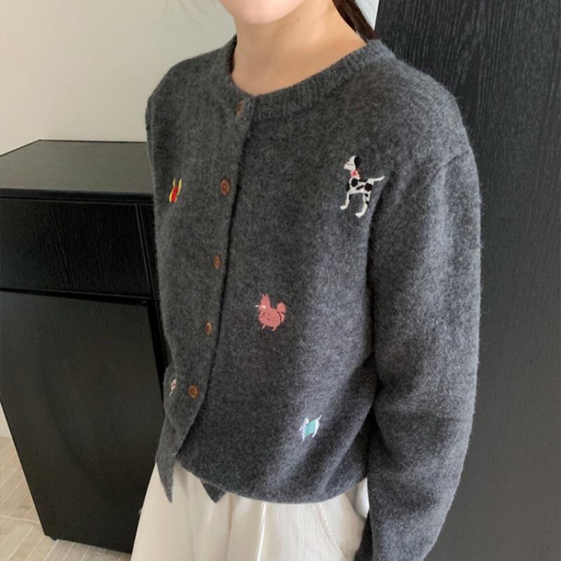 Modrý pletený kardigan s výšivkou v korejském stylu: Dámský podzimní/zimní volný měkký kabát
