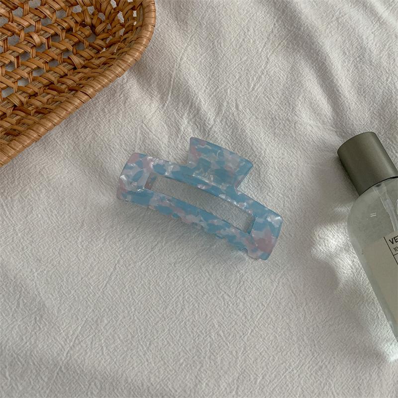 Korean Imitation Acetate High-End Shark Hair Clip - Elegant Hair Accessory for Stylish Looks