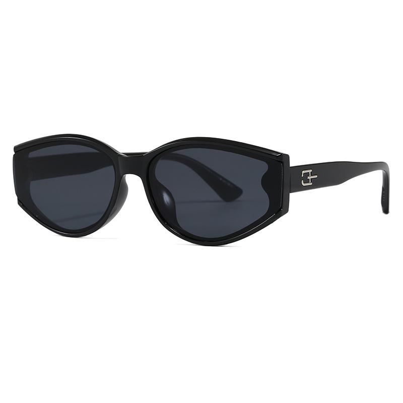 2026 European & American Trend Dark Cat Eye Sunglasses - Niche, Personalized, Small Frame