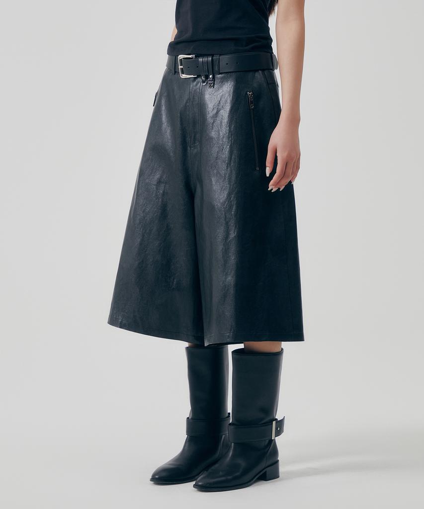 Teulimingbeodeu Distressed Leather Set-Up Shorts [ Black ]