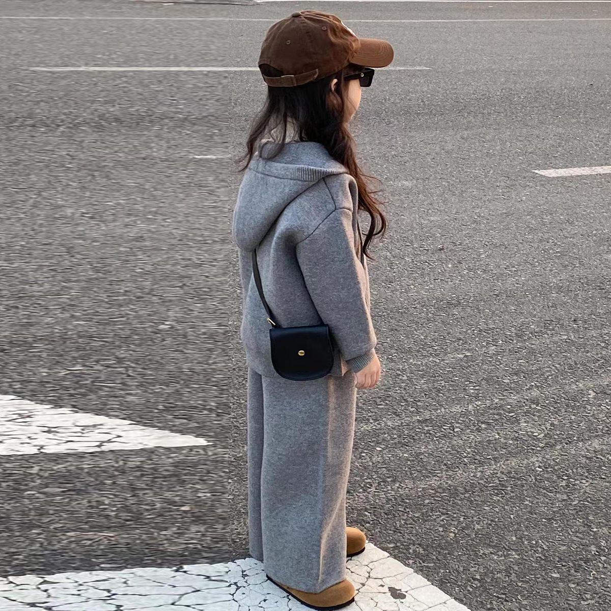 

Korean Kids Gray Casual Hoodie & Wide-Leg Pants Set - Girls 2025 Autumn/Winter Trendy Wear 140