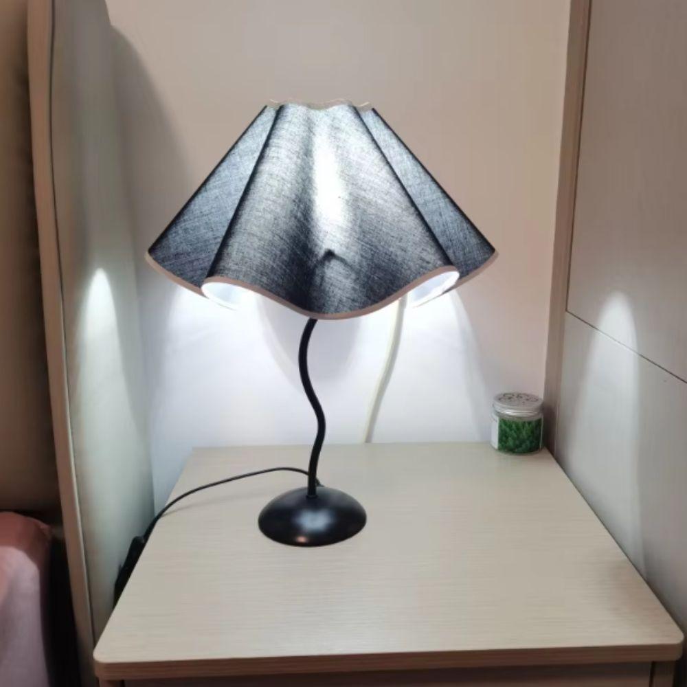 Fashion Linen Fabric Petal Table Lamp Shade Handmade Flower Pattern Table Lamp Shade Elegant Retro Lampshade Cover Wedding