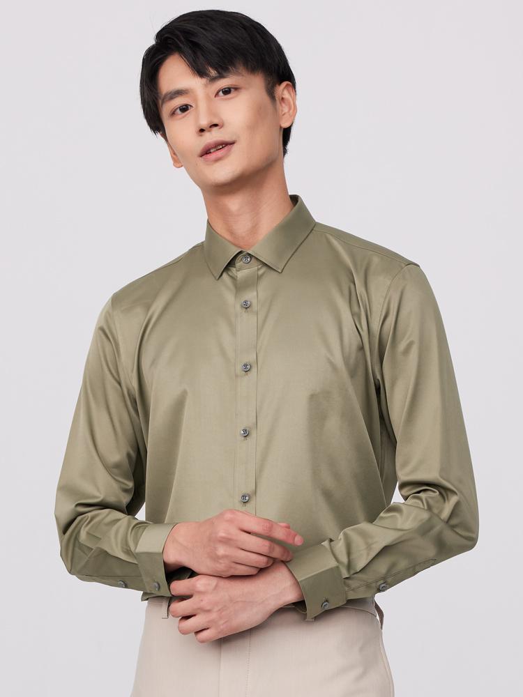 

Мужская всесезонная классическая рубашка стандартного кроя — удобная, слегка эластичная ткань, однотонная, с длинными рукавами, не требующая глажки рубашка, легкая в уходе 44