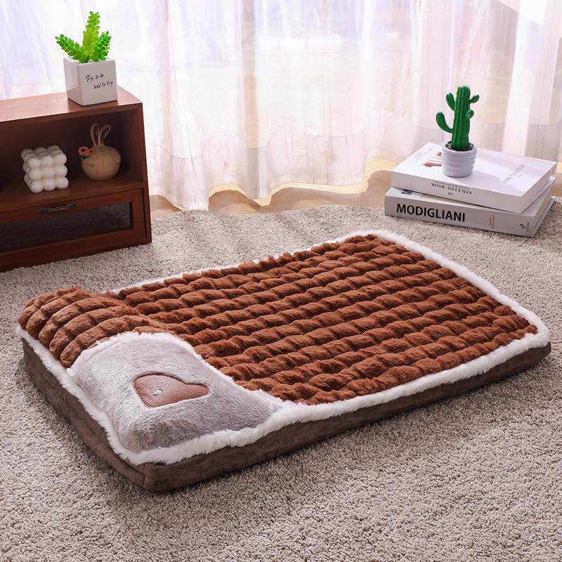 Thick Warm Dog & Cat Bed Pad and Sofa Mat