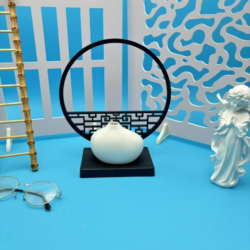 

Plastic Screen OrnamentsVase Ornaments Flower Arrangements and Decorative Items In The Entrance Hall Screen + white basin