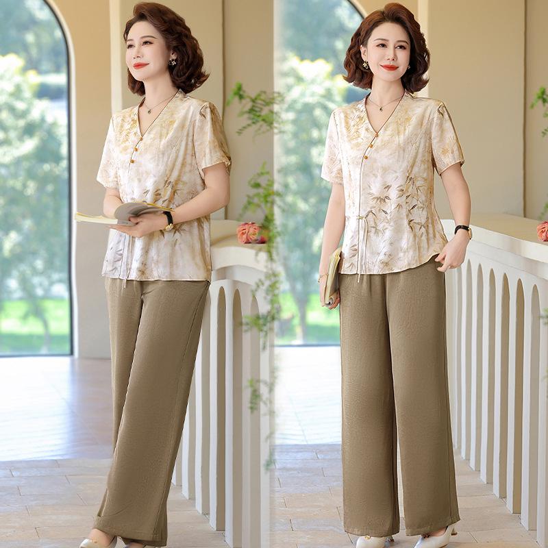 

2026 Summer Chiffon Shirt & T-Shirt Set for Middle-Aged and Elderly Women XL [For 80-95 kg]