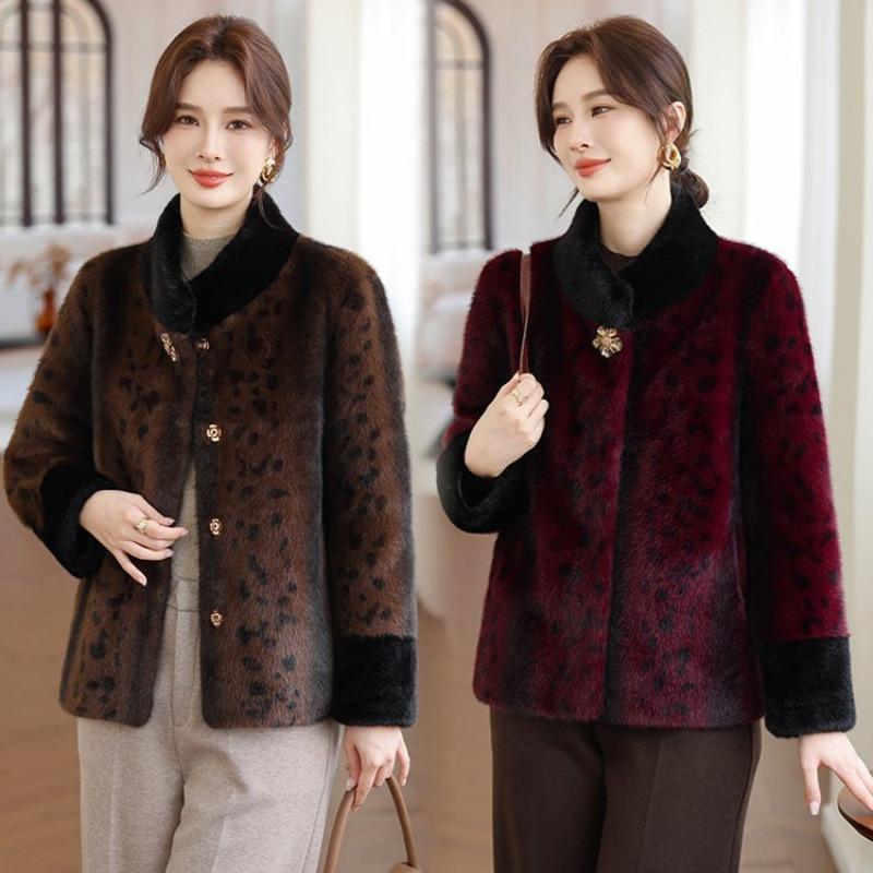 High-End Winterjacke mit integriertem Fell, edlem Temperament und neuem Nerzmantel in mittlerer Länge