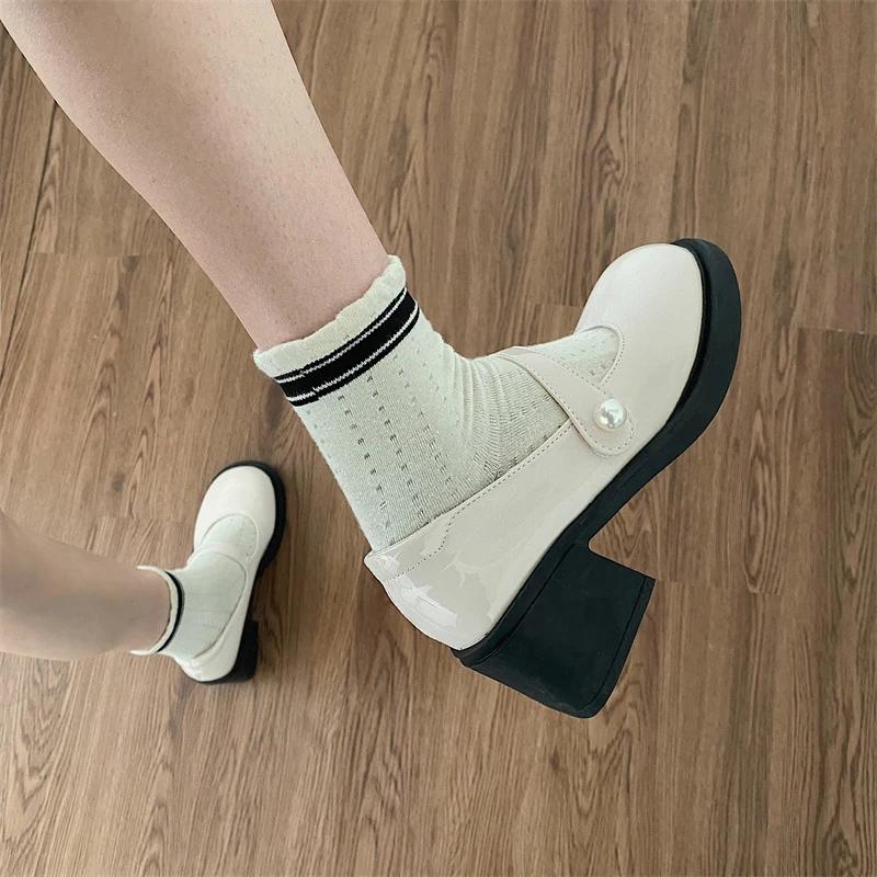 Fashion Thick Heel Red Women Mary Jane Shoes Fashion Round Toe Shoes 2025 Spring Ladies Casaul College Style Pumps