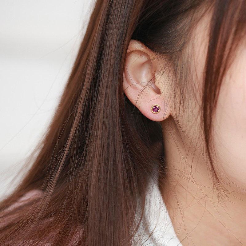 Ohrringe im leichten Luxus Palaststil Retro Rot, Neuer Temperamentvoller Stil