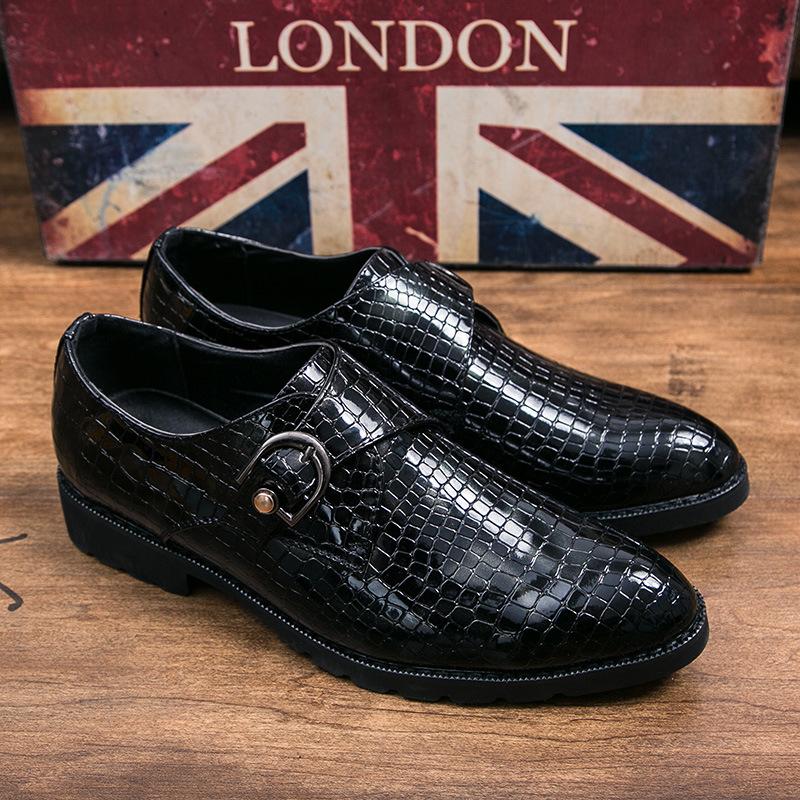 

Foreign trade pointed spring and autumn buckle men s leather shoes foot cover trend British style Korean version open leather shoes 38 чёрный