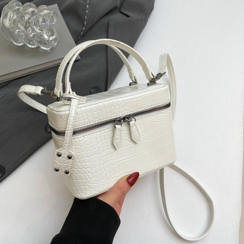 2025 summer new handbag women's fashion simple large capacity stone pattern bucket bag casual solid color messenger bag