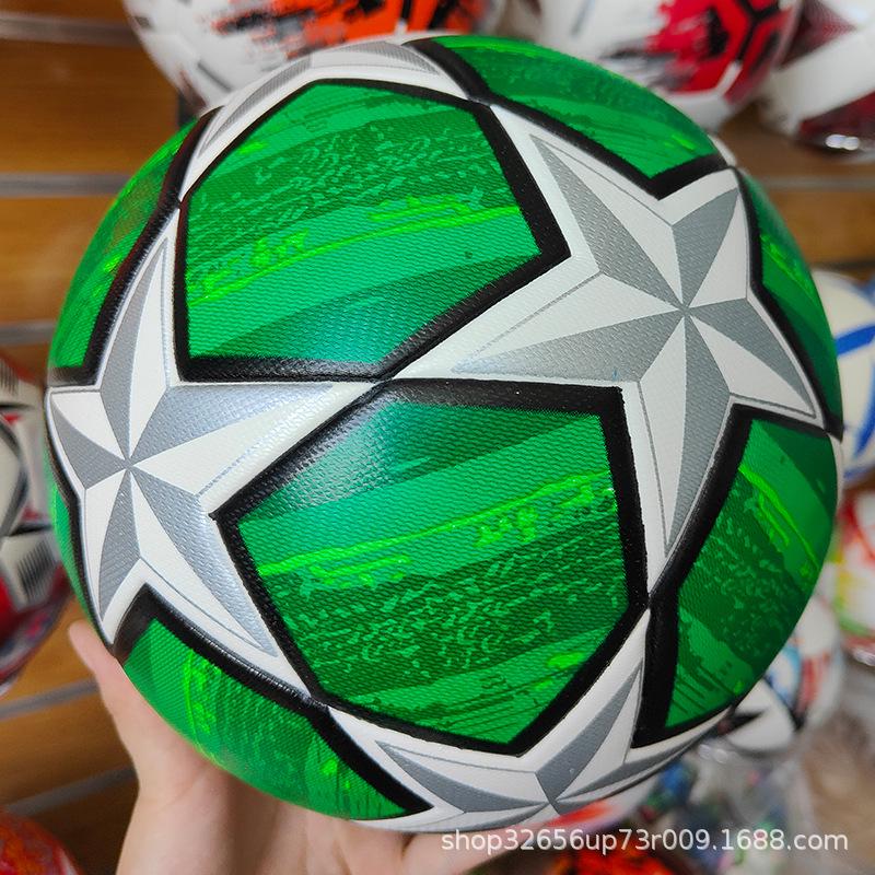 

Утолщенный ПУ футбольный мяч Лиги чемпионов №. 5. Мяч для тренировочных матчей для взрослых и студентов Size 5 (Official 11-a-side) бирюзовый