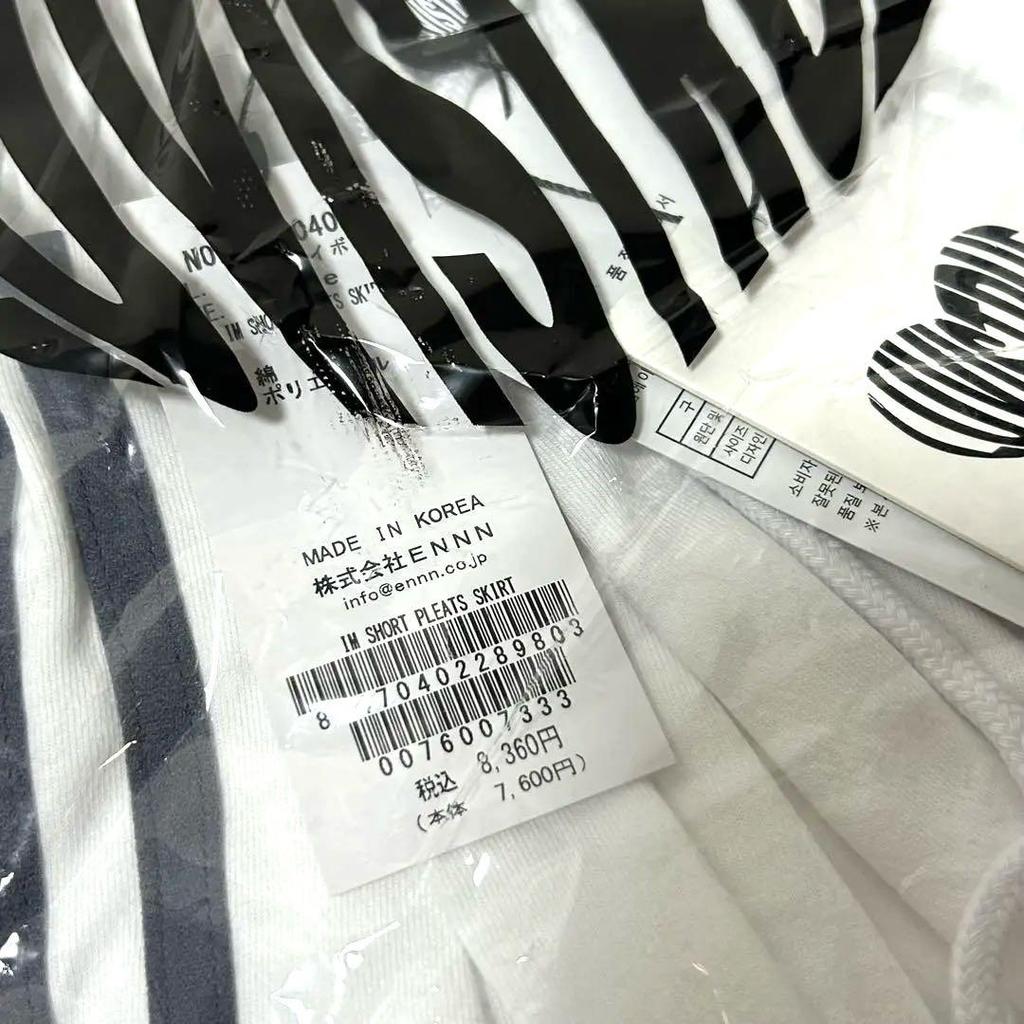 [USED] LUVISTURE IN SHORT PLEATS SKIRT Mini Skirt