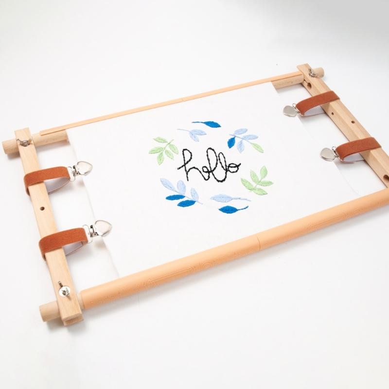 Portable Stitching Frame With Plastic and Metal Fabric Clamp Adjustable Embroidery Clip On Frame For Needlework Craft