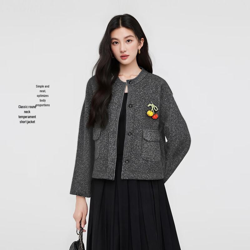 

Женский уютный зимний кардиган с тыквенным акцентом One Size (160/84A)