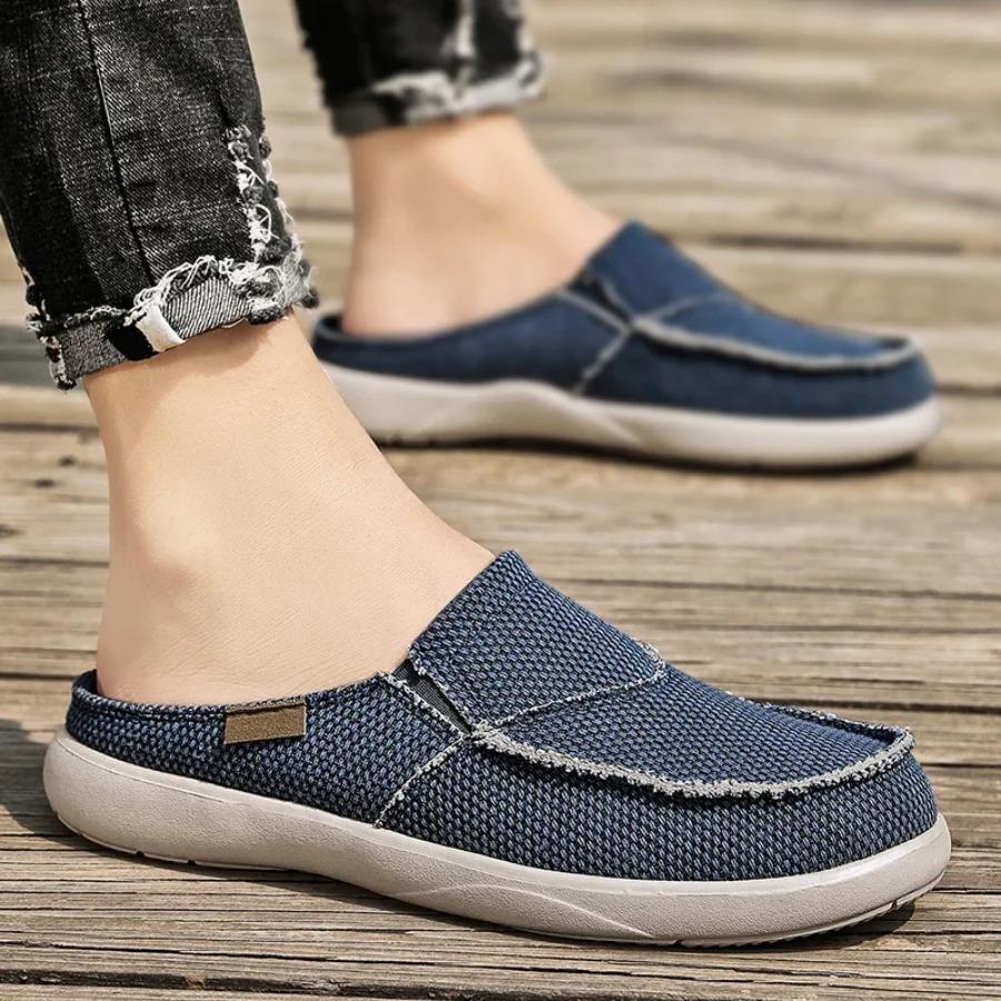 2025 New Casual Loafers Mens Shoes Outdoor Walking Canvas Shoes Man Slippers Korean Trend Baotou Mules Drag Slides Shoes for Men